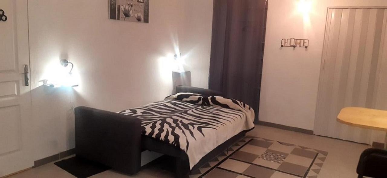 Studio Bonne Nuit Bourg-Saint-Bernard Εξωτερικό φωτογραφία